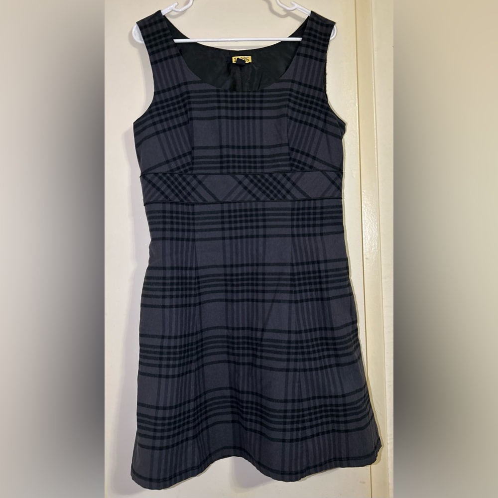 Tommy Hilfiger Elegant Plaid Sleeveless Dress (XL)